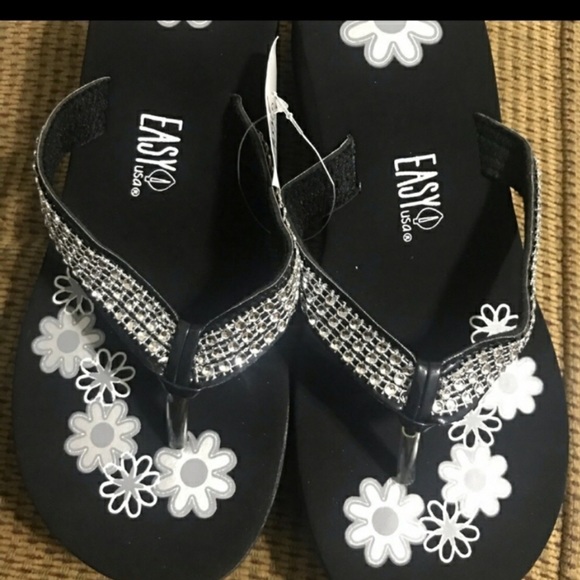 🌸cute n comfy floral flip flops🌸 - Picture 4 of 8